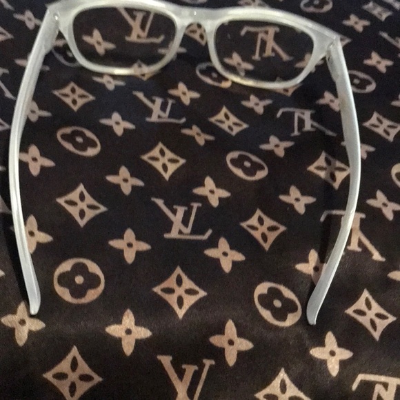 Eye Glasses Strength 3.50 - Picture 2 of 4